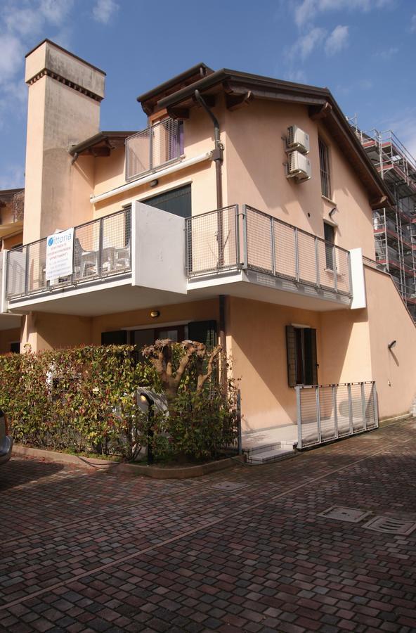 Appartamenti Villa Paola-Pochi Passi Dal Mare-Zona Piazza Aurora-Jesolo Extérieur photo